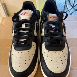Nike Black and Cream Men's Shoes